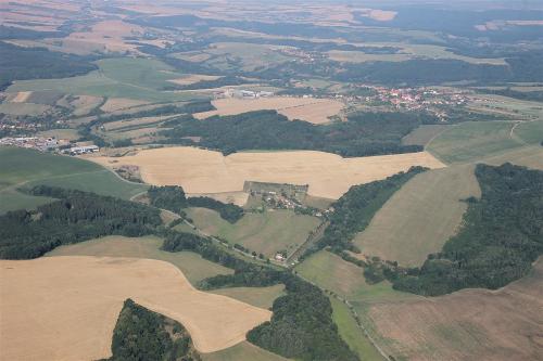 ČERVENEC-SRPEN 2015